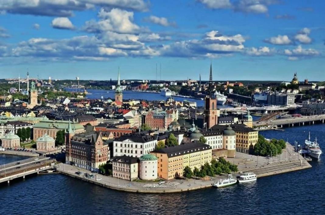 Okuyunca çok şaşıracaksınız! Nüfusu İstanbul'dan az olan öyle ülkeler var ki... 15